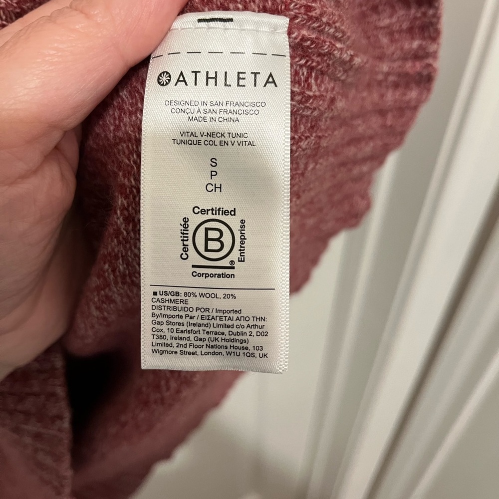 Athleta Vital V-Neck Tunic Wool Cashmere Sweater Maroon/ White Marl Size Small - Picture 7 of 10